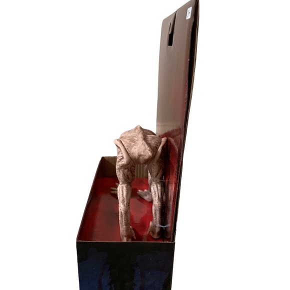 Stranger Things Demodog Figure - Picture 5 of 7